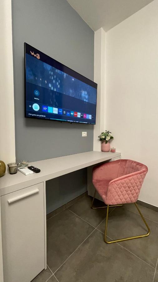 Guest House Kinga Cavour ฟลอเรนซ์ ภายนอก รูปภาพ