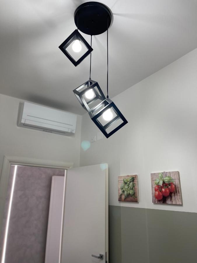 Guest House Kinga Cavour ฟลอเรนซ์ ภายนอก รูปภาพ