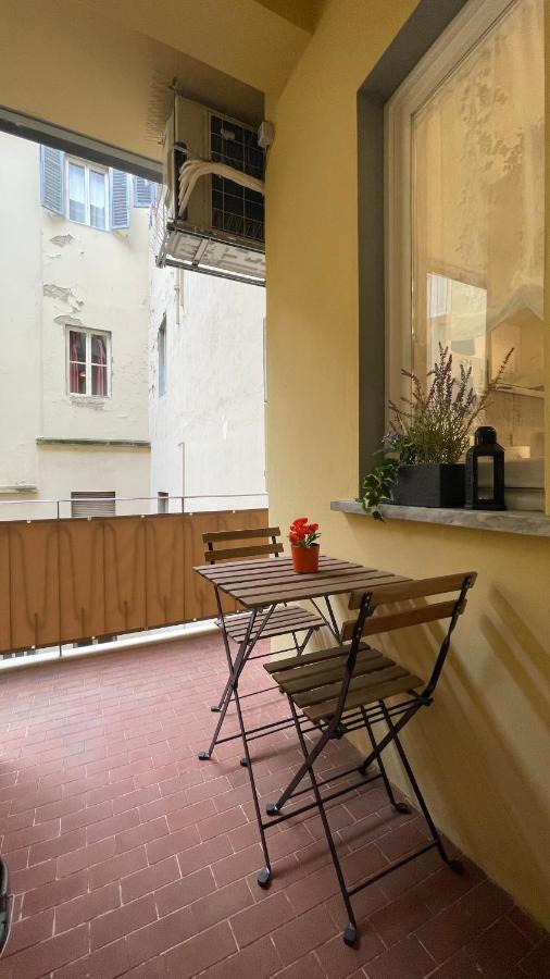 Guest House Kinga Cavour ฟลอเรนซ์ ภายนอก รูปภาพ